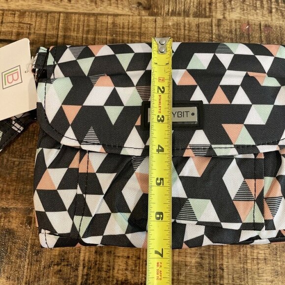 NWT Lillybit by Demdaco Diaper Clutch Bag Tote Purse Changing Pad Gray Pink - Picture 6 of 9